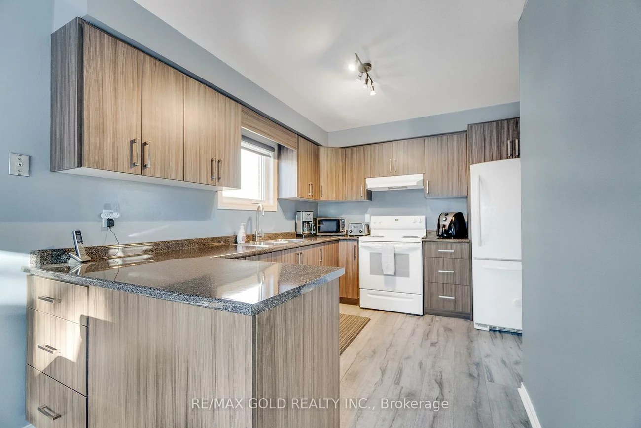 5, Furrows, Heart Lake West, Brampton