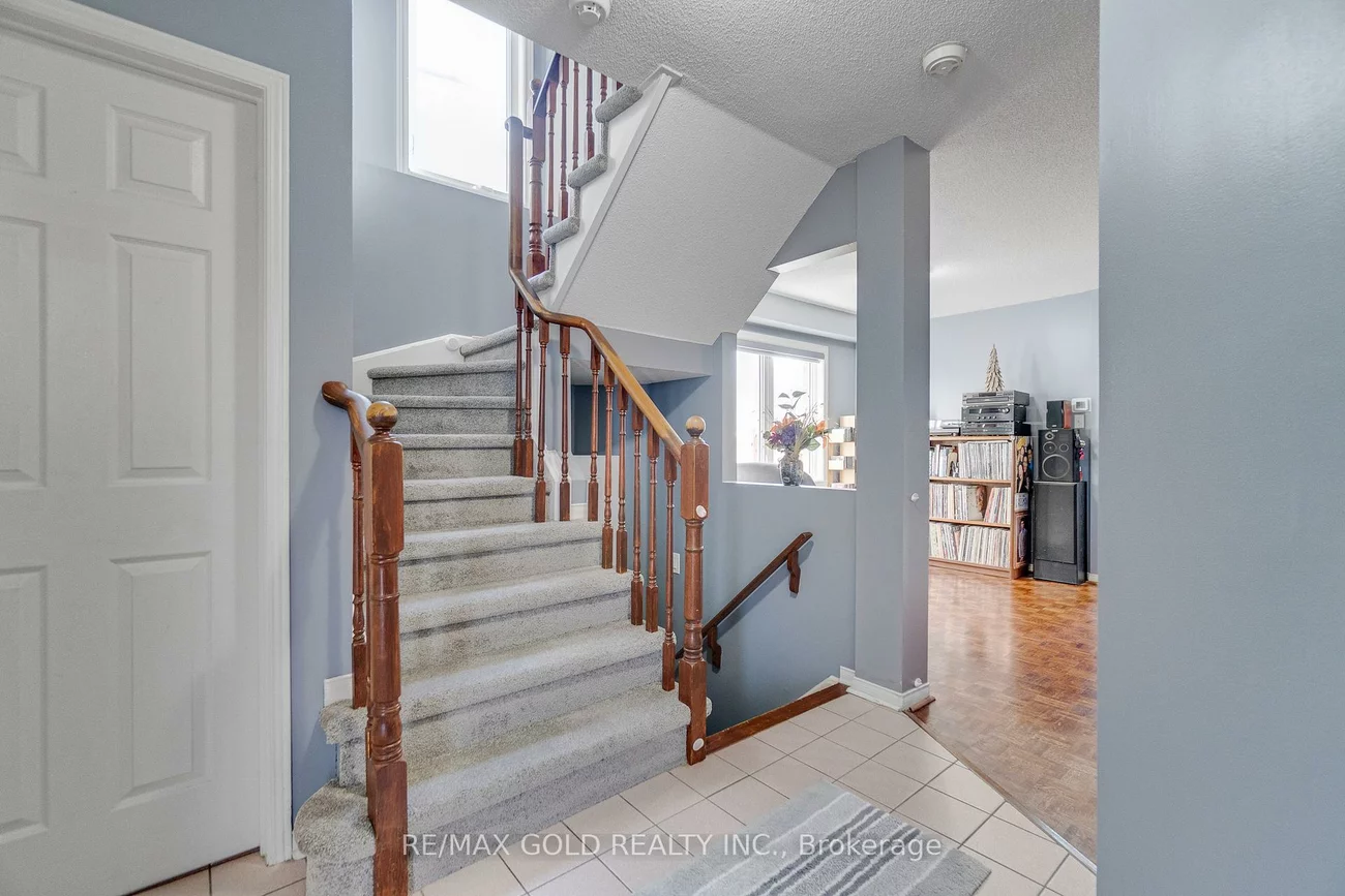 5, Furrows, Heart Lake West, Brampton