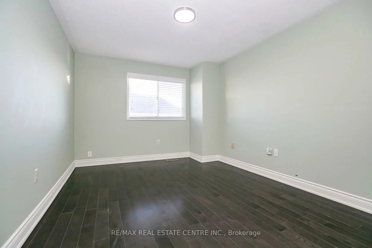 37, Duggan, Fletcher's West, Brampton