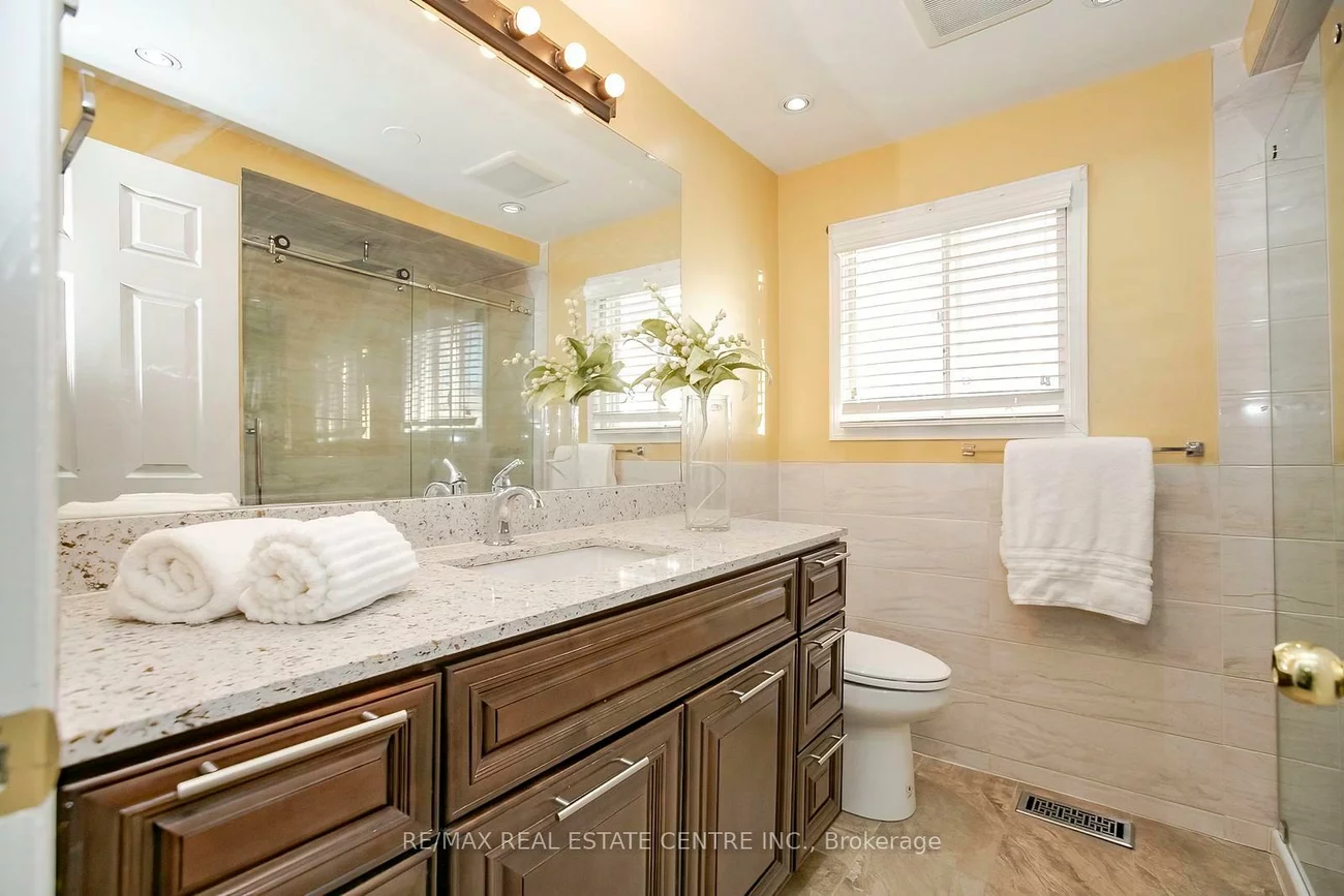 37, Duggan, Fletcher's West, Brampton