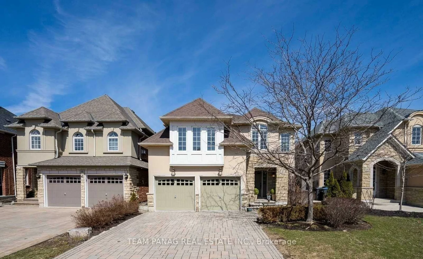 9, Sorbonne, Vales of Castlemore North, Brampton