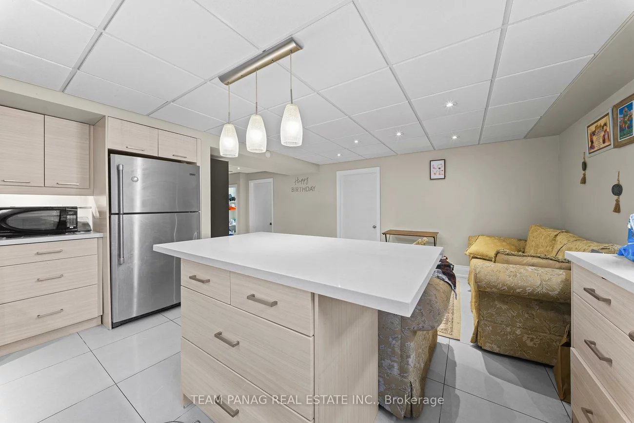 9, Sorbonne, Vales of Castlemore North, Brampton