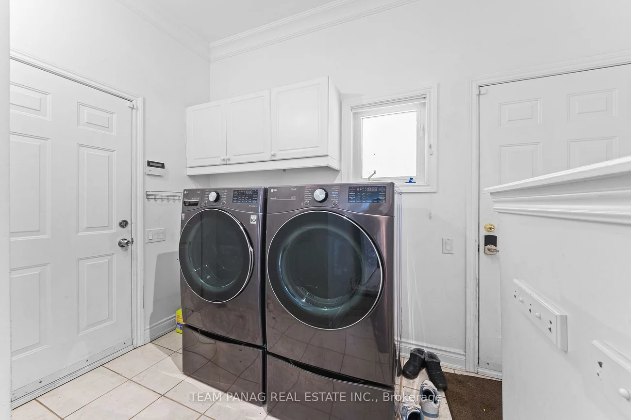 9, Sorbonne, Vales of Castlemore North, Brampton