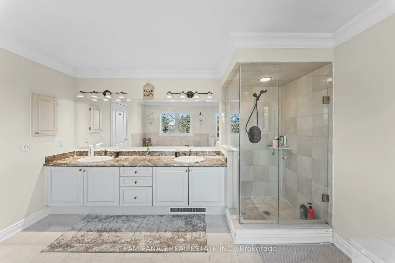 9, Sorbonne, Vales of Castlemore North, Brampton