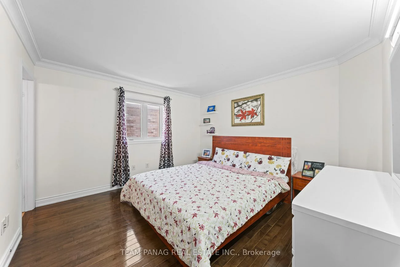 9, Sorbonne, Vales of Castlemore North, Brampton