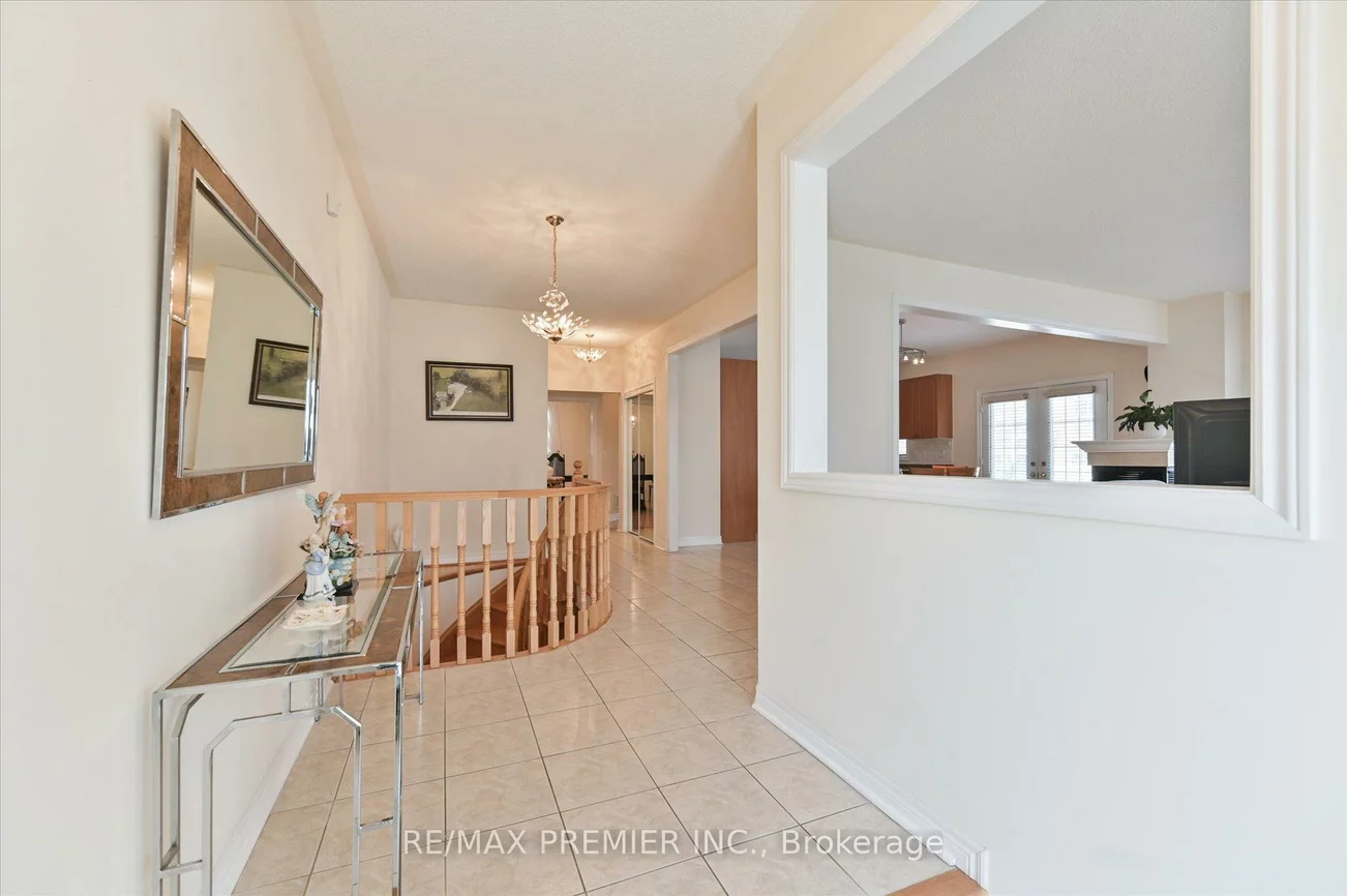 10, Leparc, Vales of Castlemore North, Brampton