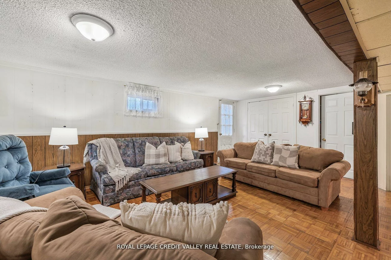 82, Terra Cotta, Brampton East, Brampton