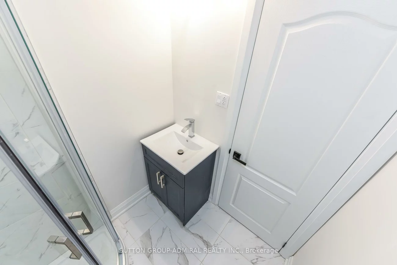 4, Hardcastle, Central Park, Brampton