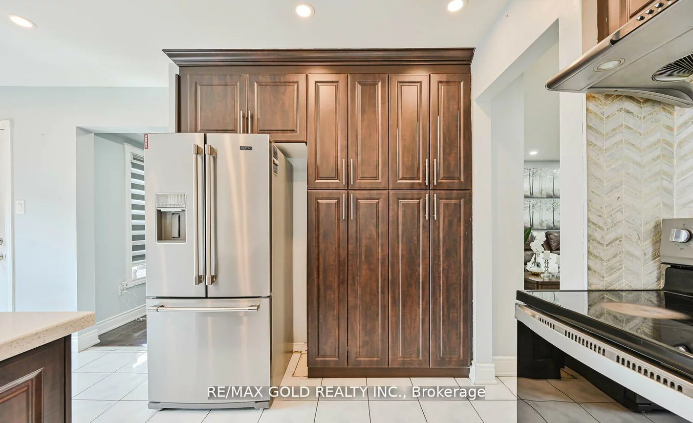 101, Beaconsfield, Fletcher's West, Brampton