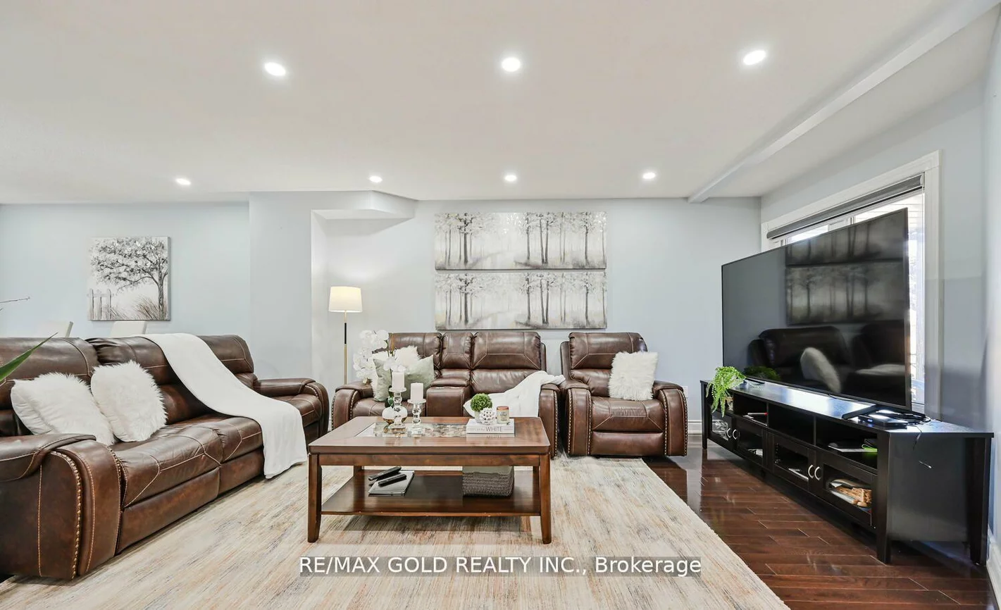 101, Beaconsfield, Fletcher's West, Brampton