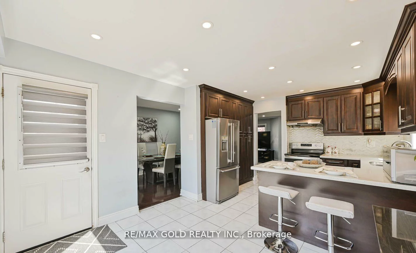 101, Beaconsfield, Fletcher's West, Brampton