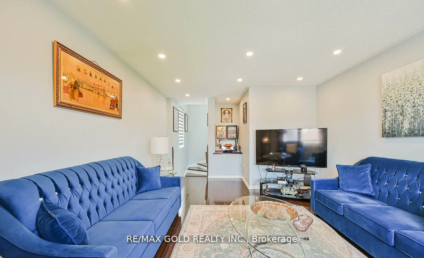 101, Beaconsfield, Fletcher's West, Brampton