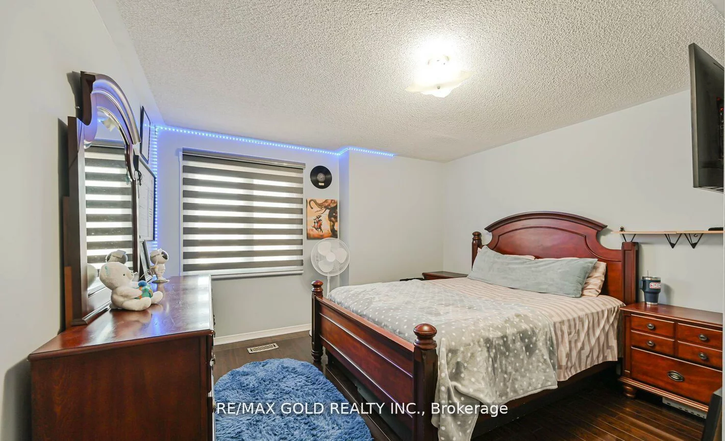 101, Beaconsfield, Fletcher's West, Brampton