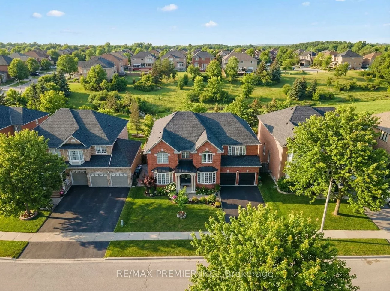 10, Pali, Vales of Castlemore, Brampton