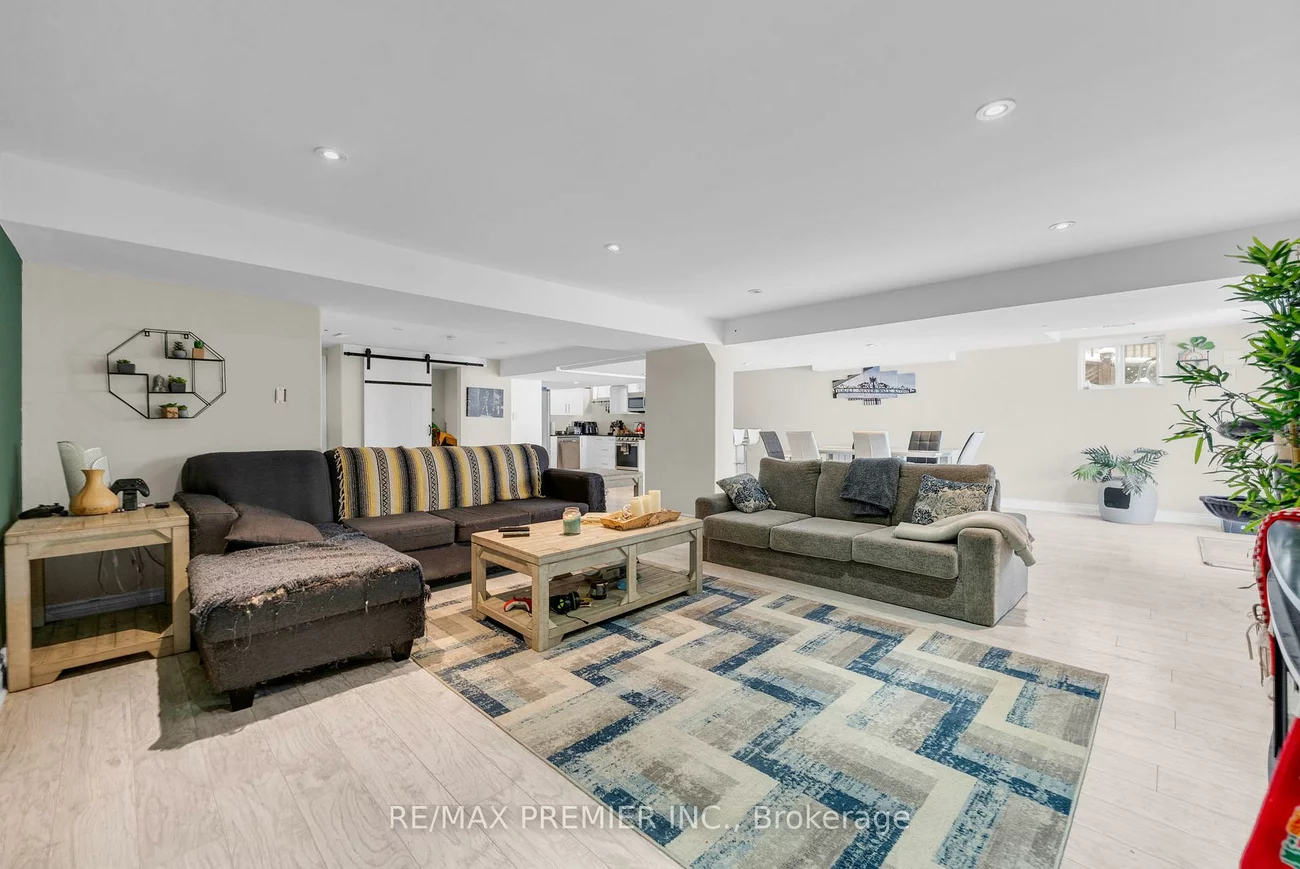 10, Pali, Vales of Castlemore, Brampton