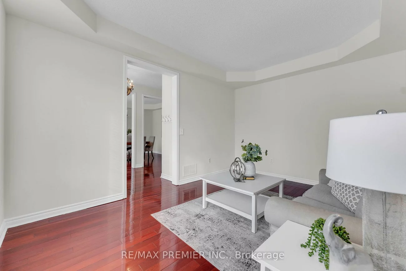 10, Pali, Vales of Castlemore, Brampton