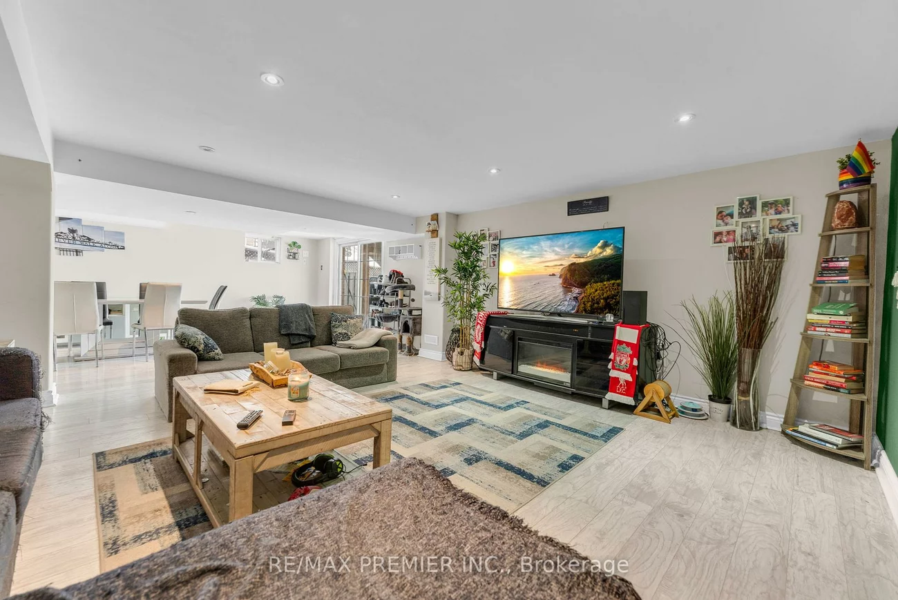 10, Pali, Vales of Castlemore, Brampton