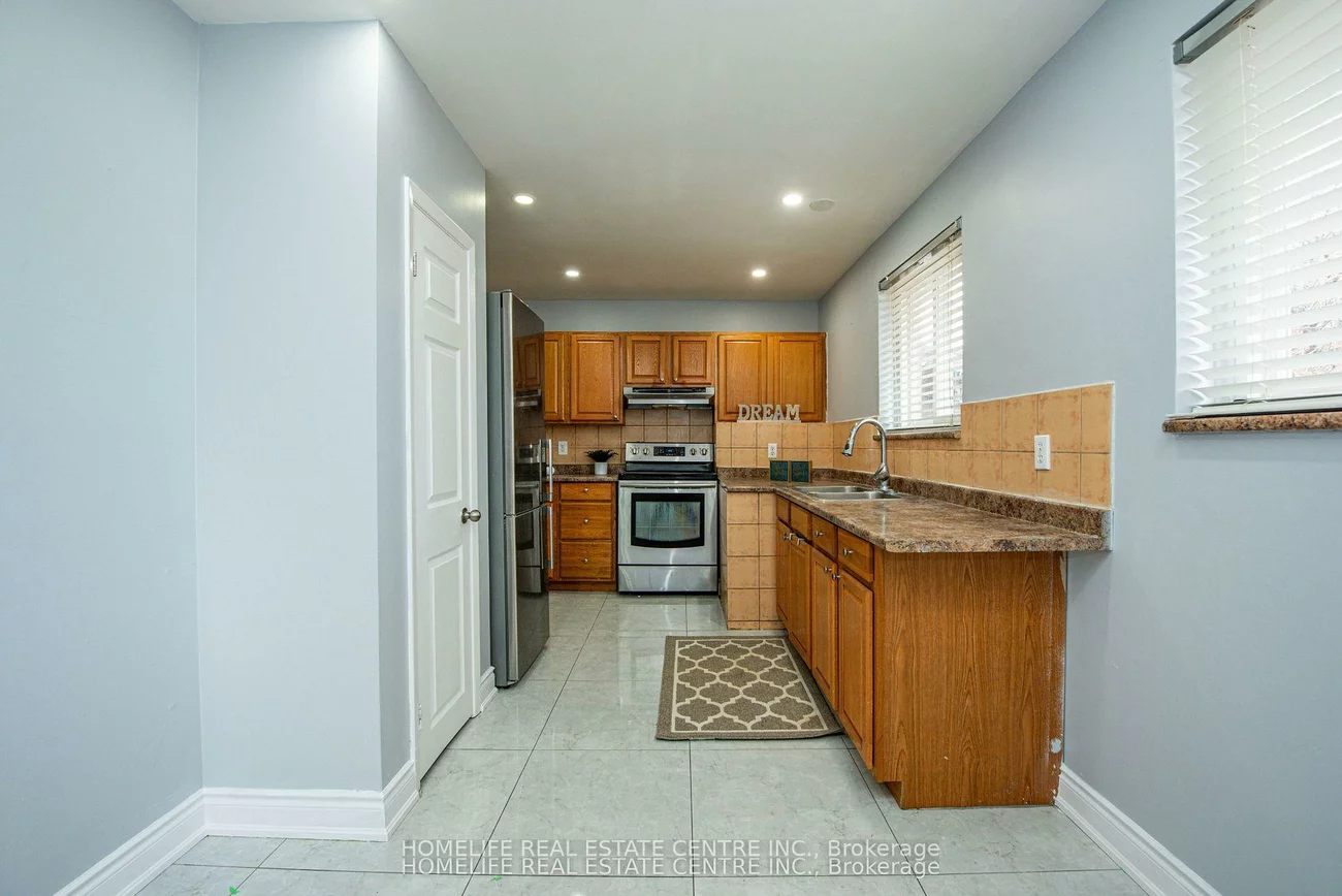 48, Northwood, Northwood Park, Brampton