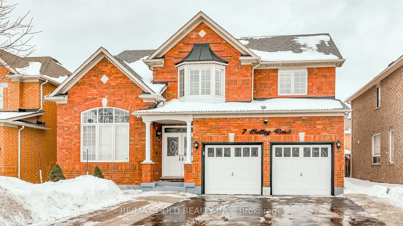 7, Bettey, Vales of Castlemore, Brampton