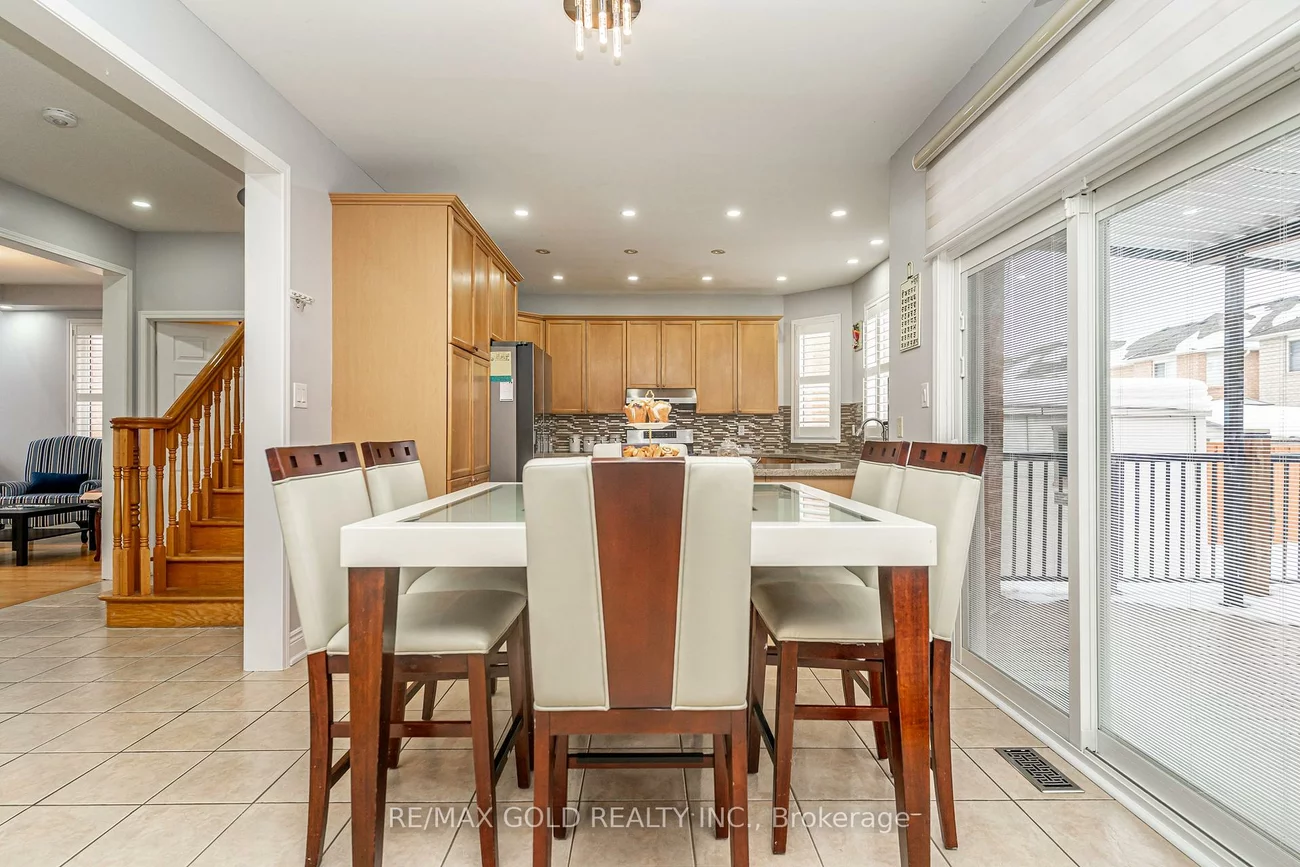 7, Bettey, Vales of Castlemore, Brampton