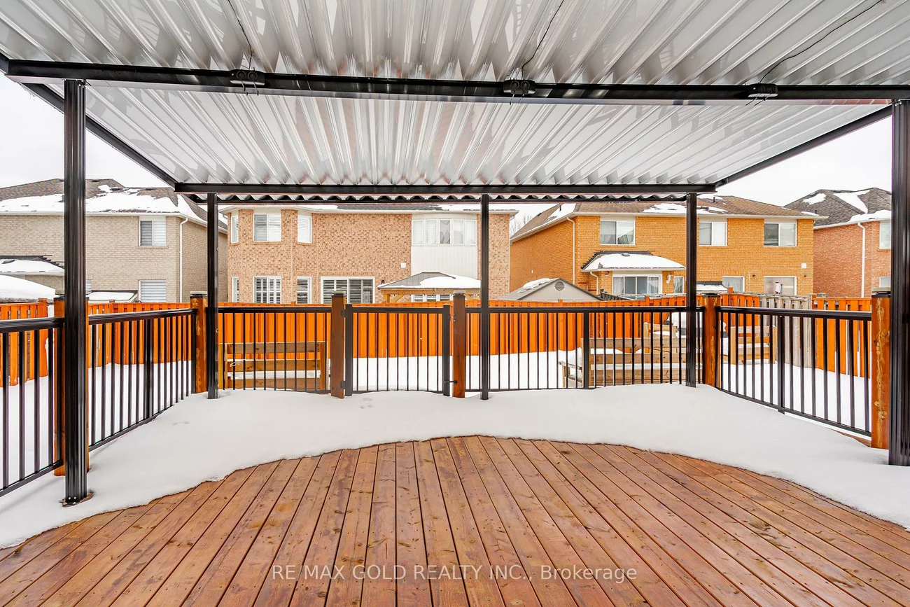 7, Bettey, Vales of Castlemore, Brampton