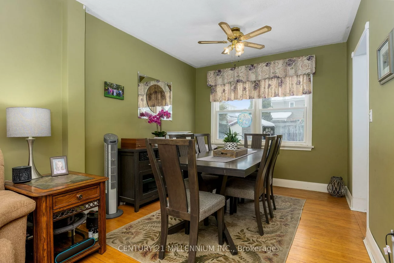 9, Crestview, Brampton East, Brampton