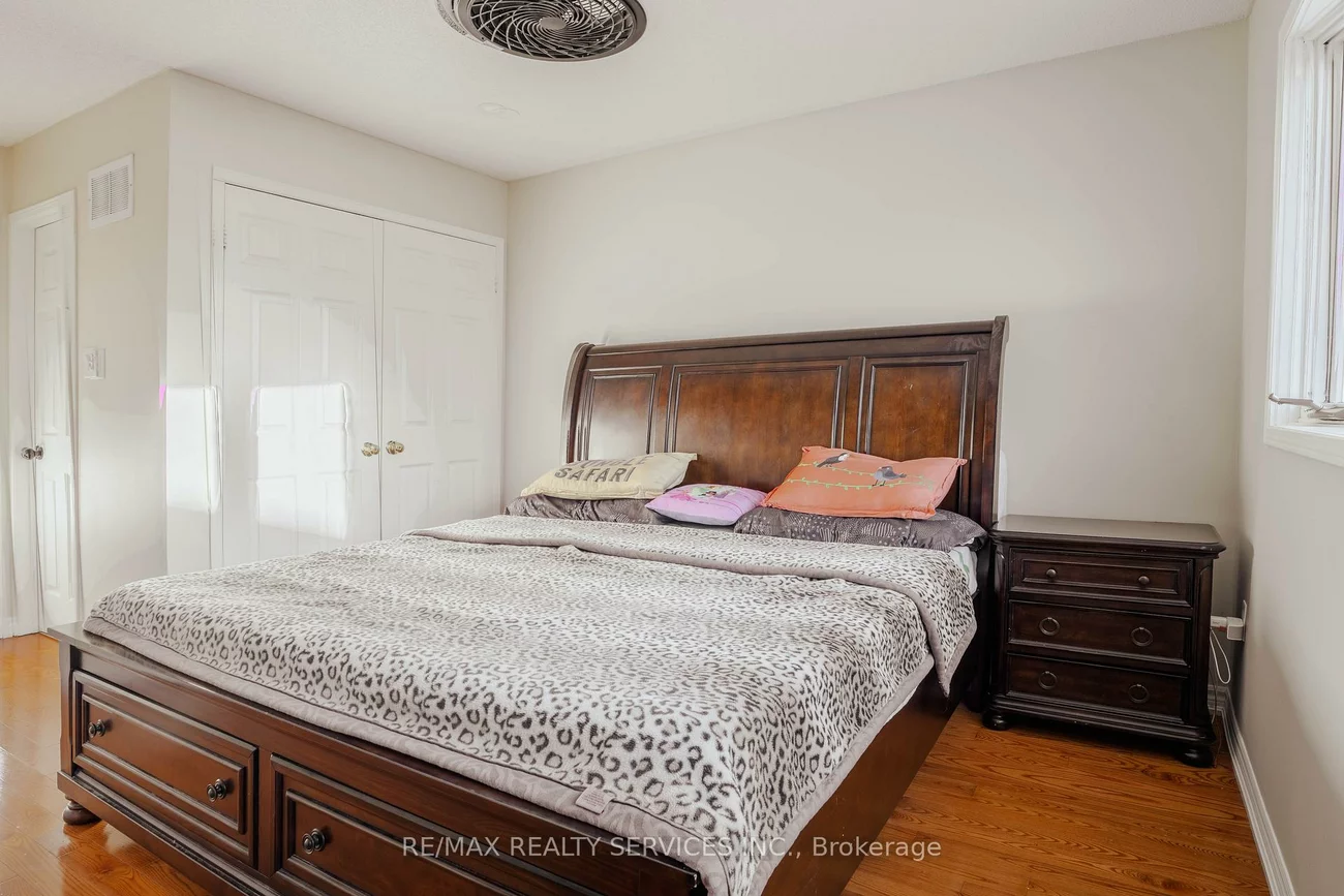 132, Lauraglen, Fletcher's Creek South, Brampton