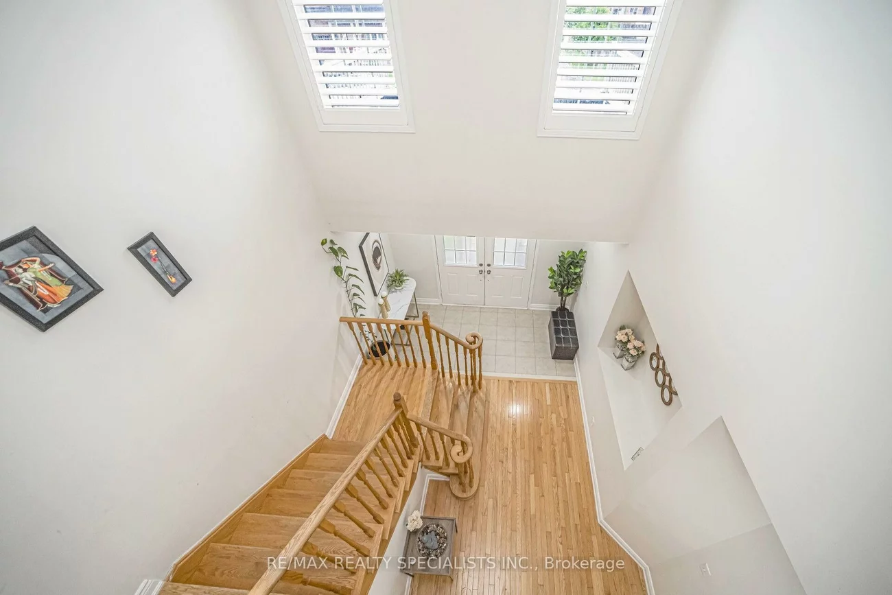 227, Valleyway, Credit Valley, Brampton