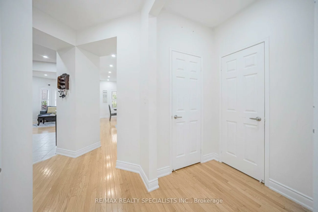 227, Valleyway, Credit Valley, Brampton