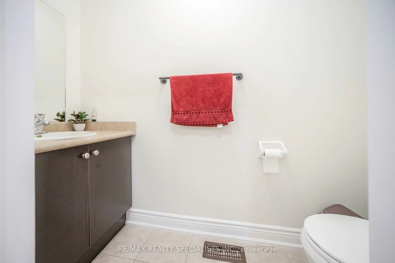 227, Valleyway, Credit Valley, Brampton