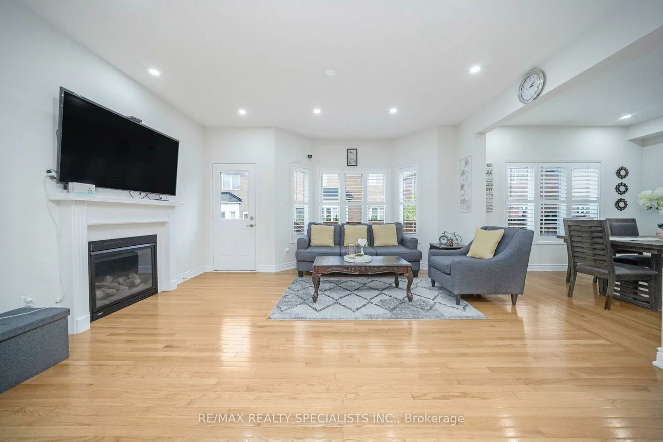 227, Valleyway, Credit Valley, Brampton