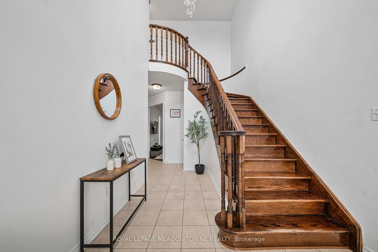 15, New Hampshire, Westgate, Brampton