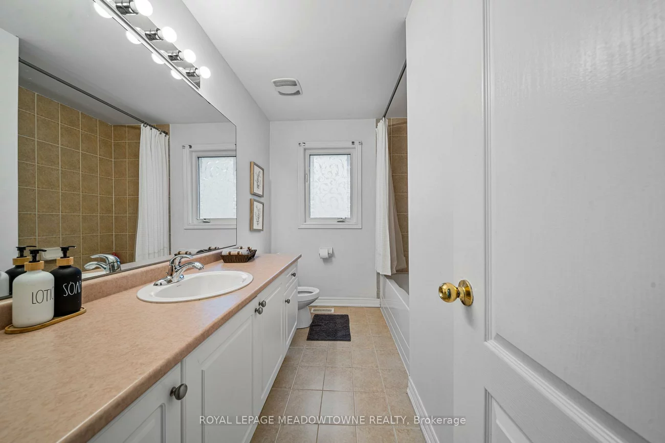 15, New Hampshire, Westgate, Brampton