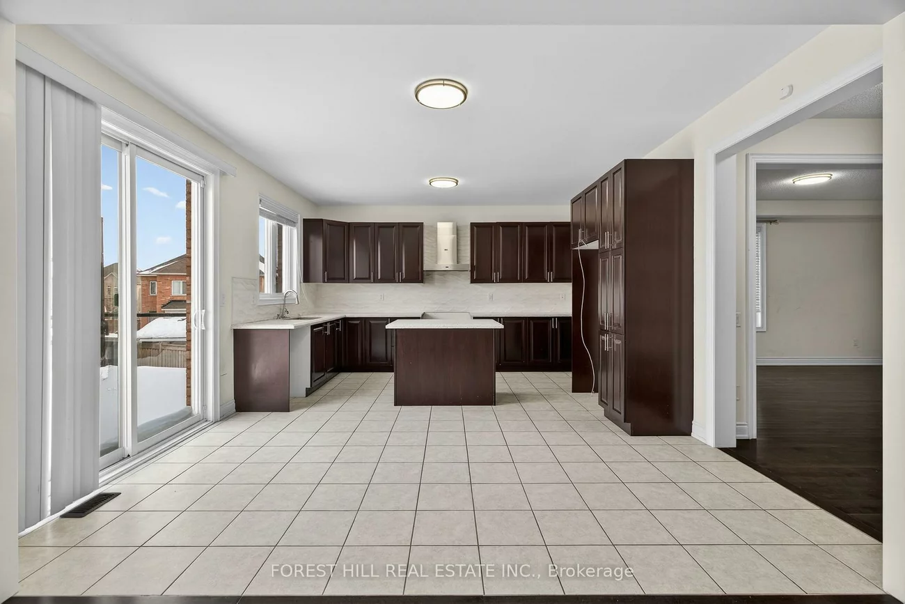 11, Cirillo, Credit Valley, Brampton