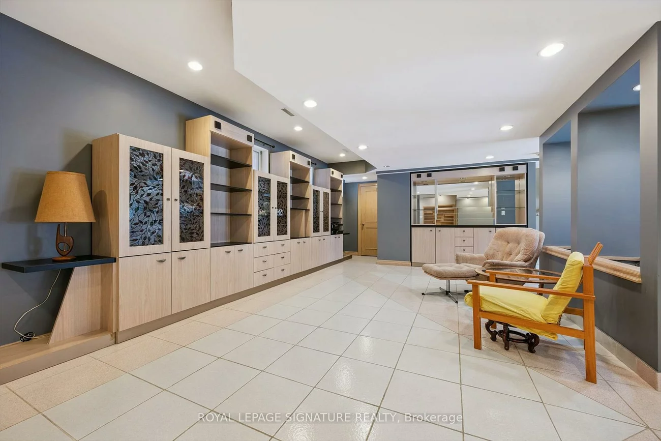 28, Manswood, Claireville Conservation, Brampton