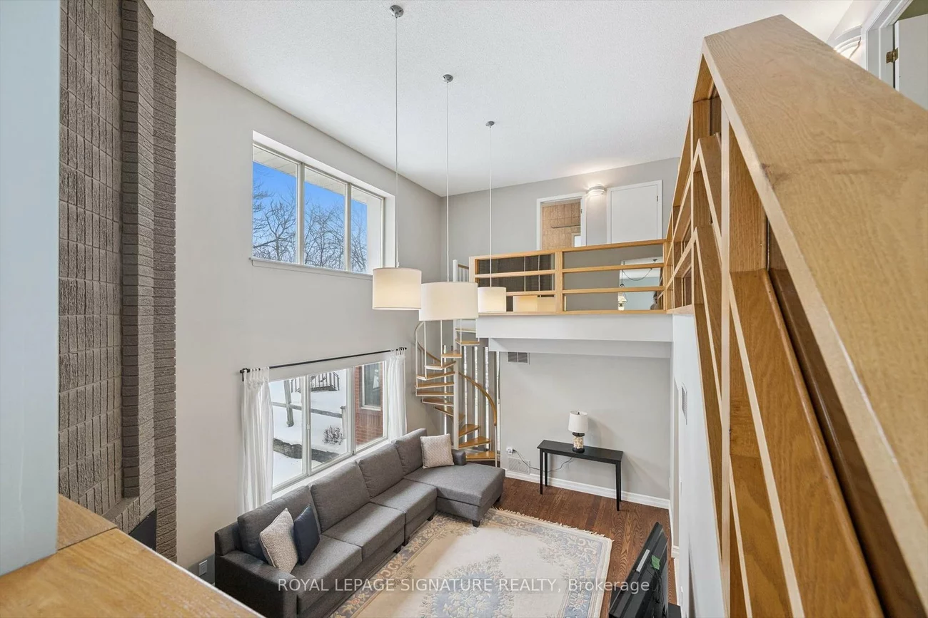 28, Manswood, Claireville Conservation, Brampton