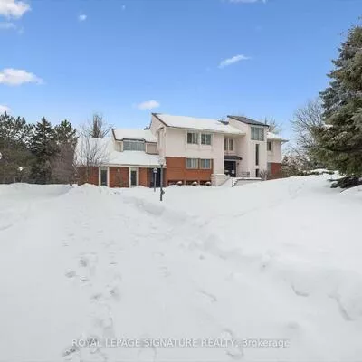 28, Manswood, Claireville Conservation, Brampton