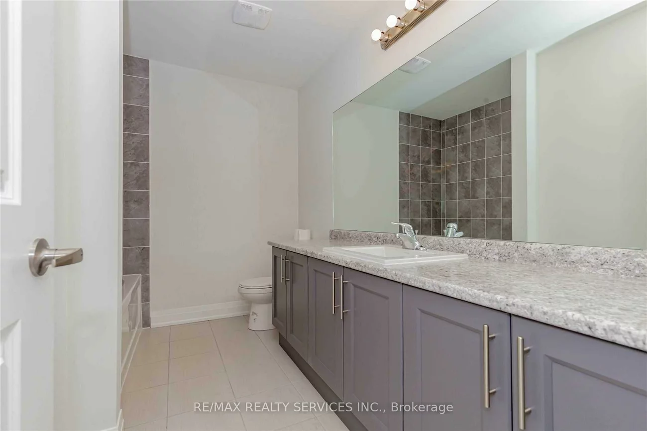 29, Summerbeam, Bram West, Brampton