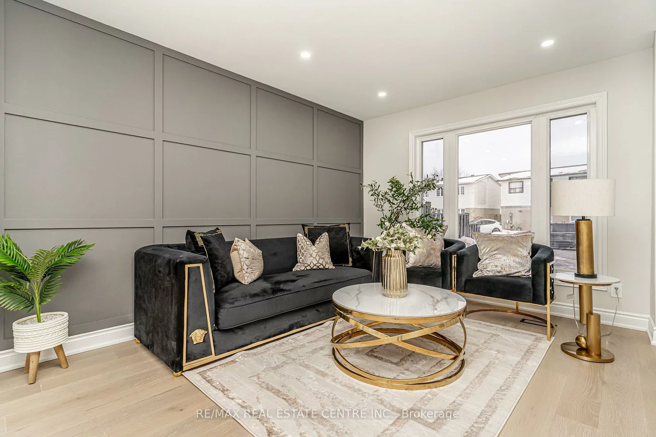 20, Hayden, Central Park, Brampton