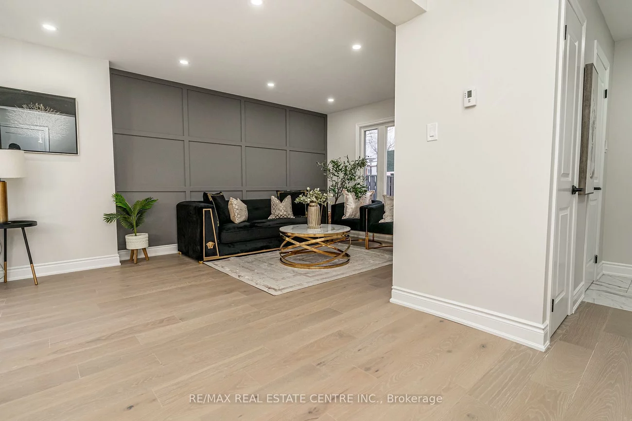 20, Hayden, Central Park, Brampton