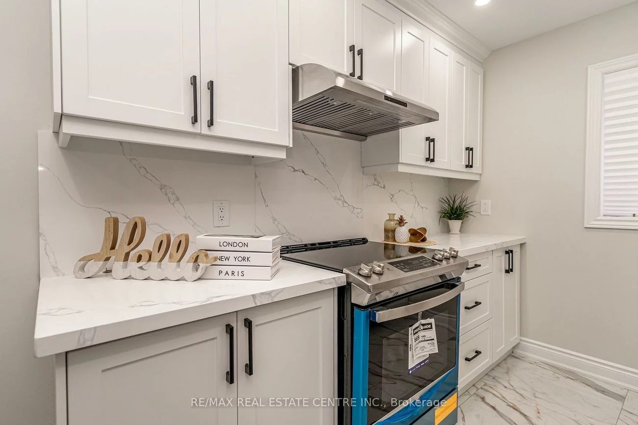 20, Hayden, Central Park, Brampton