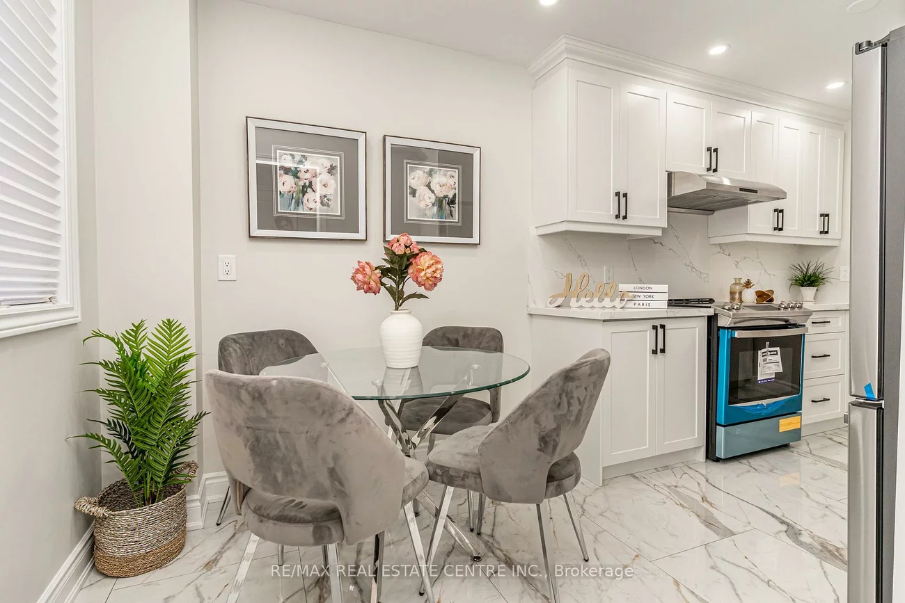 20, Hayden, Central Park, Brampton