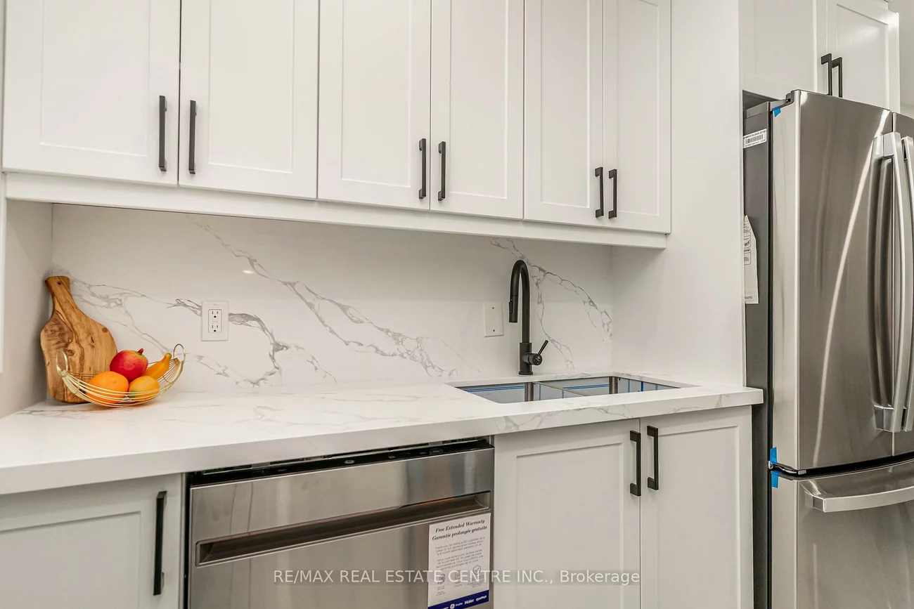 20, Hayden, Central Park, Brampton