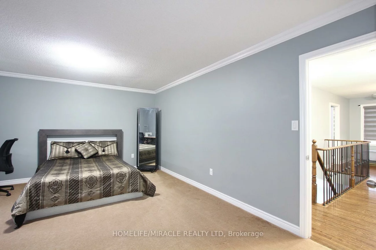 11, Bluffmeadow, Bram East, Brampton