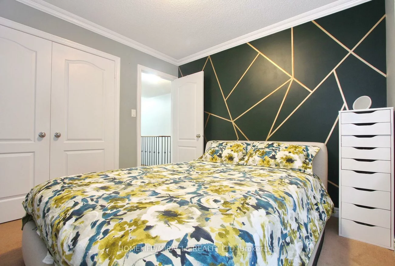 11, Bluffmeadow, Bram East, Brampton