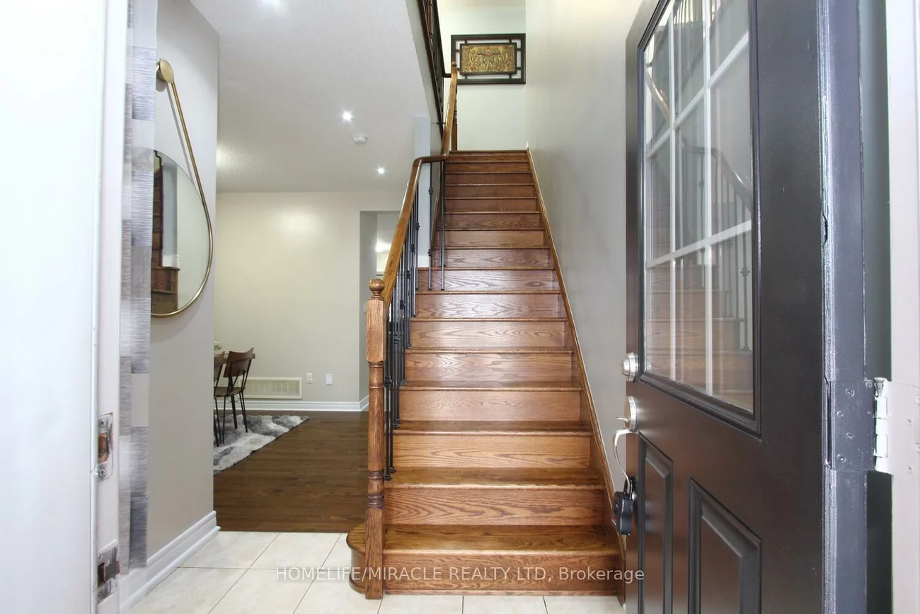 11, Bluffmeadow, Bram East, Brampton