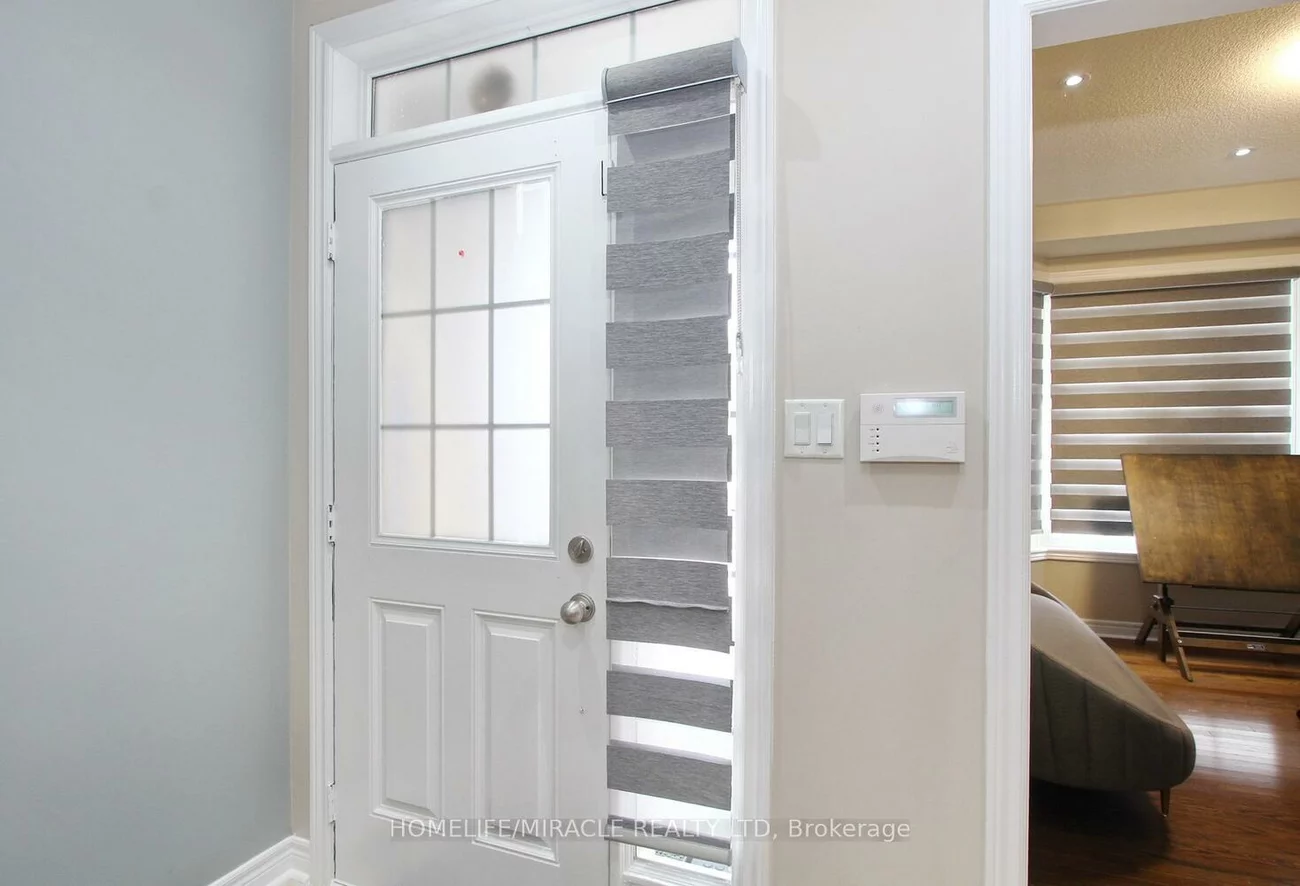 11, Bluffmeadow, Bram East, Brampton