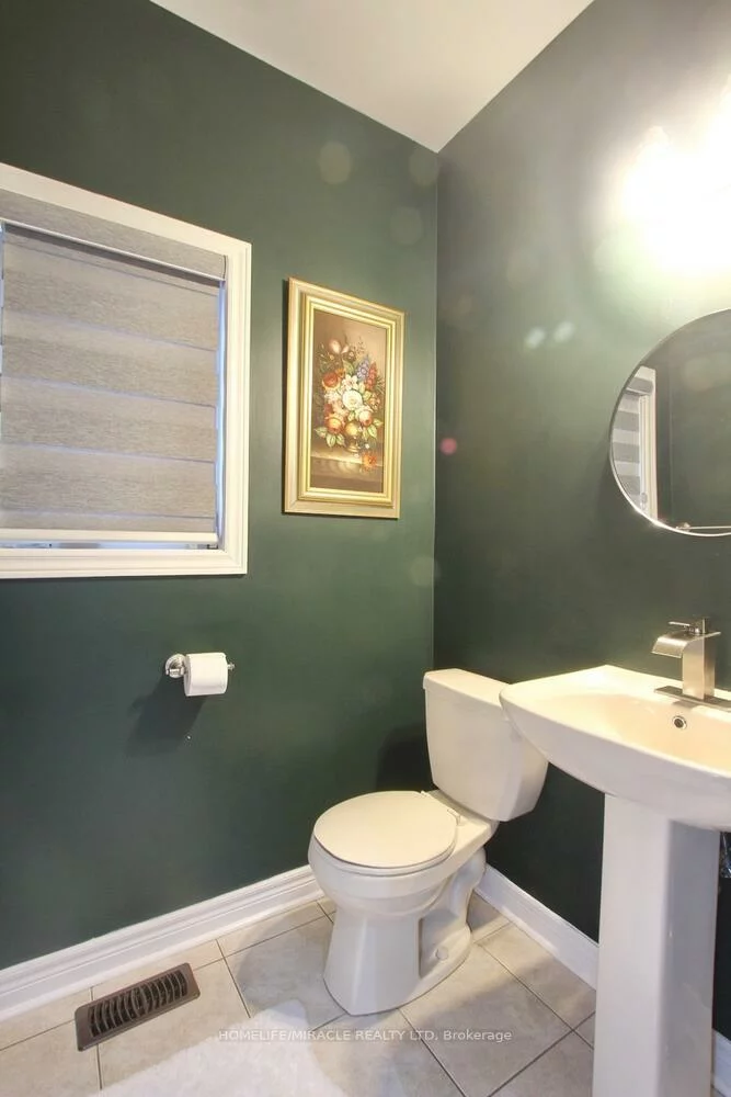 11, Bluffmeadow, Bram East, Brampton