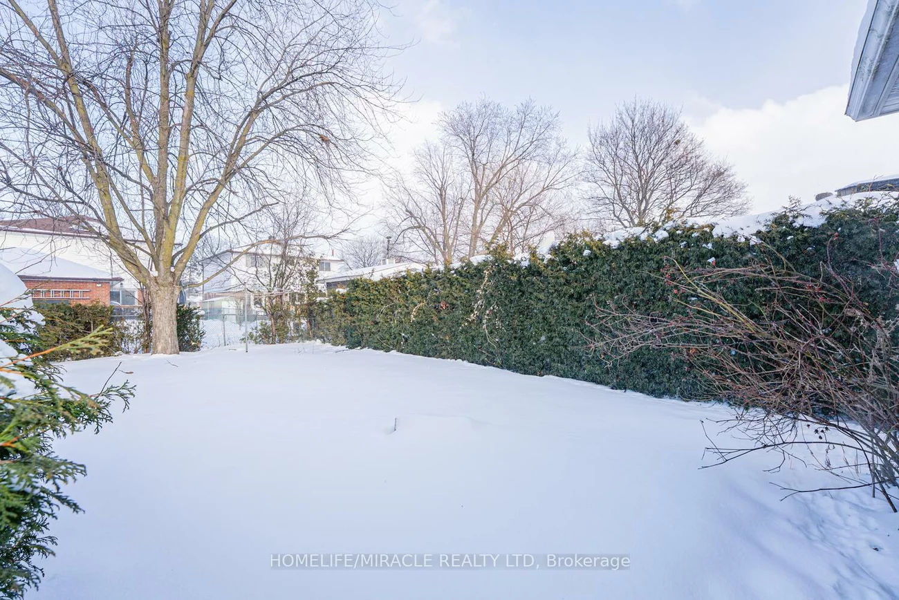 41, Duncannon, Southgate, Brampton