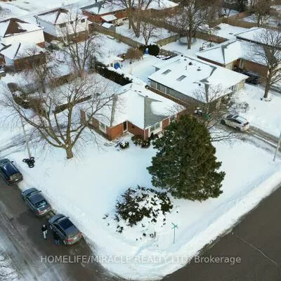 41, Duncannon, Southgate, Brampton